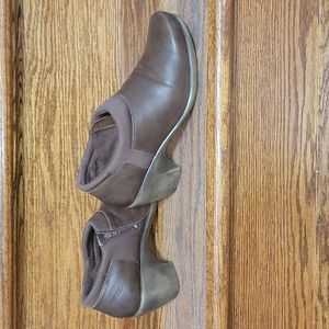NAOT made in Isreal leather clogs side zip booties